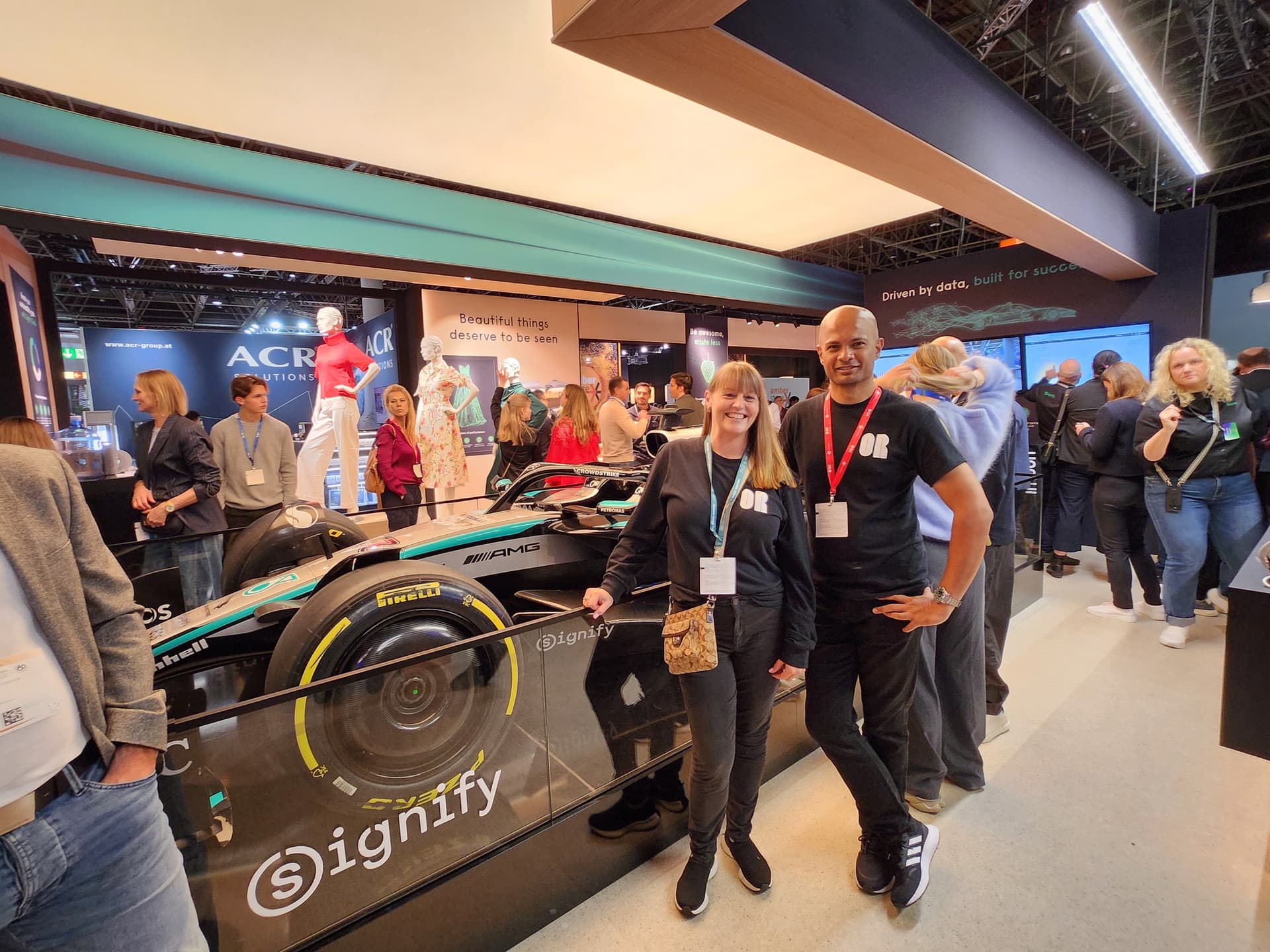 Signify LED retail lighting display